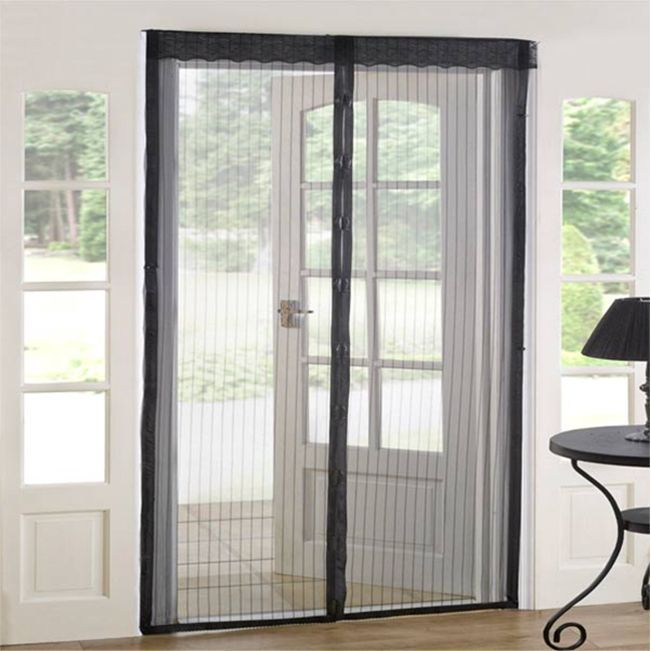 Magic Mesh - Magnetic Screen Door Cover